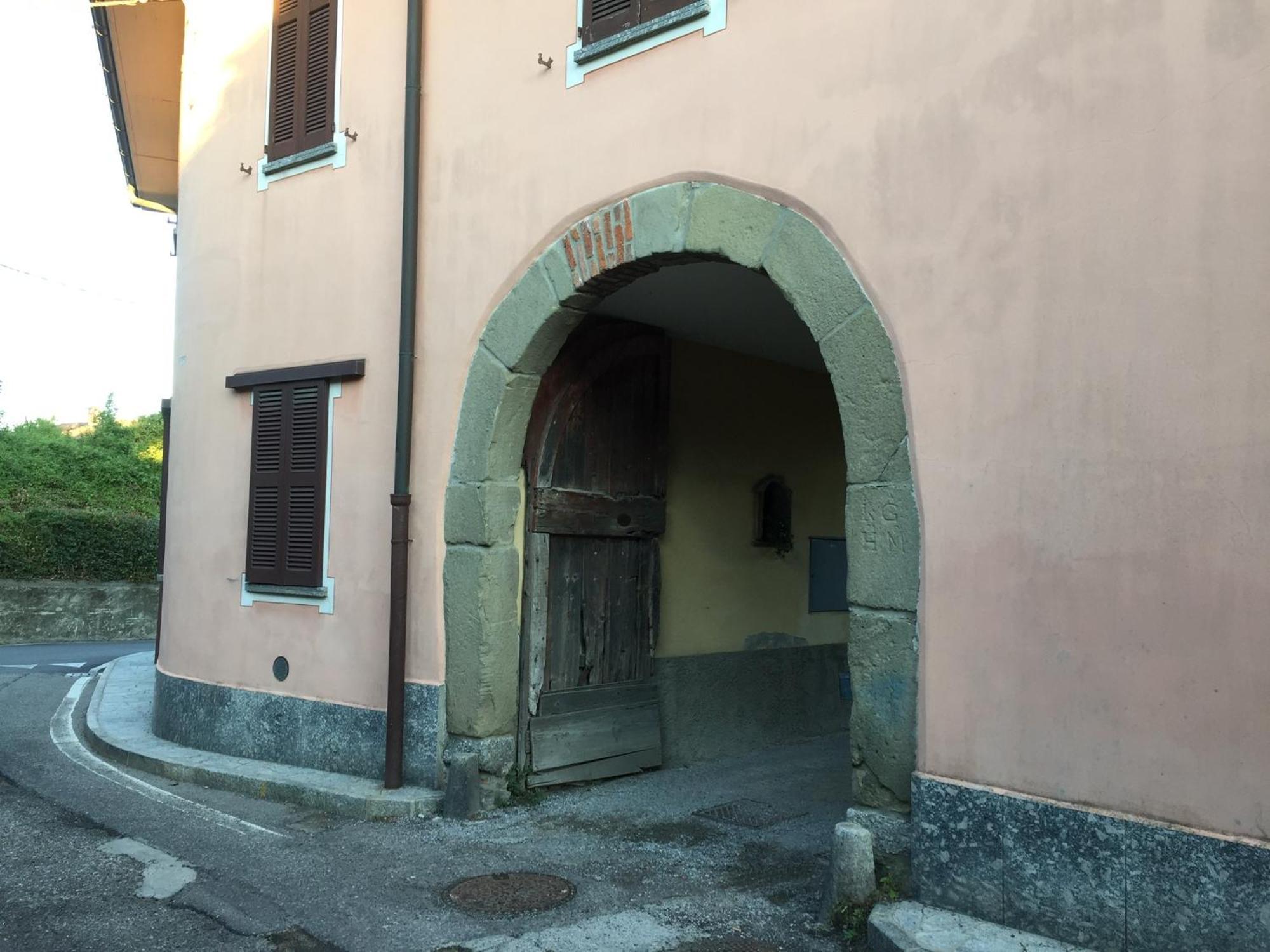 Il Cortile Como Single & Double Room In Apartment No Hotel Buitenkant foto